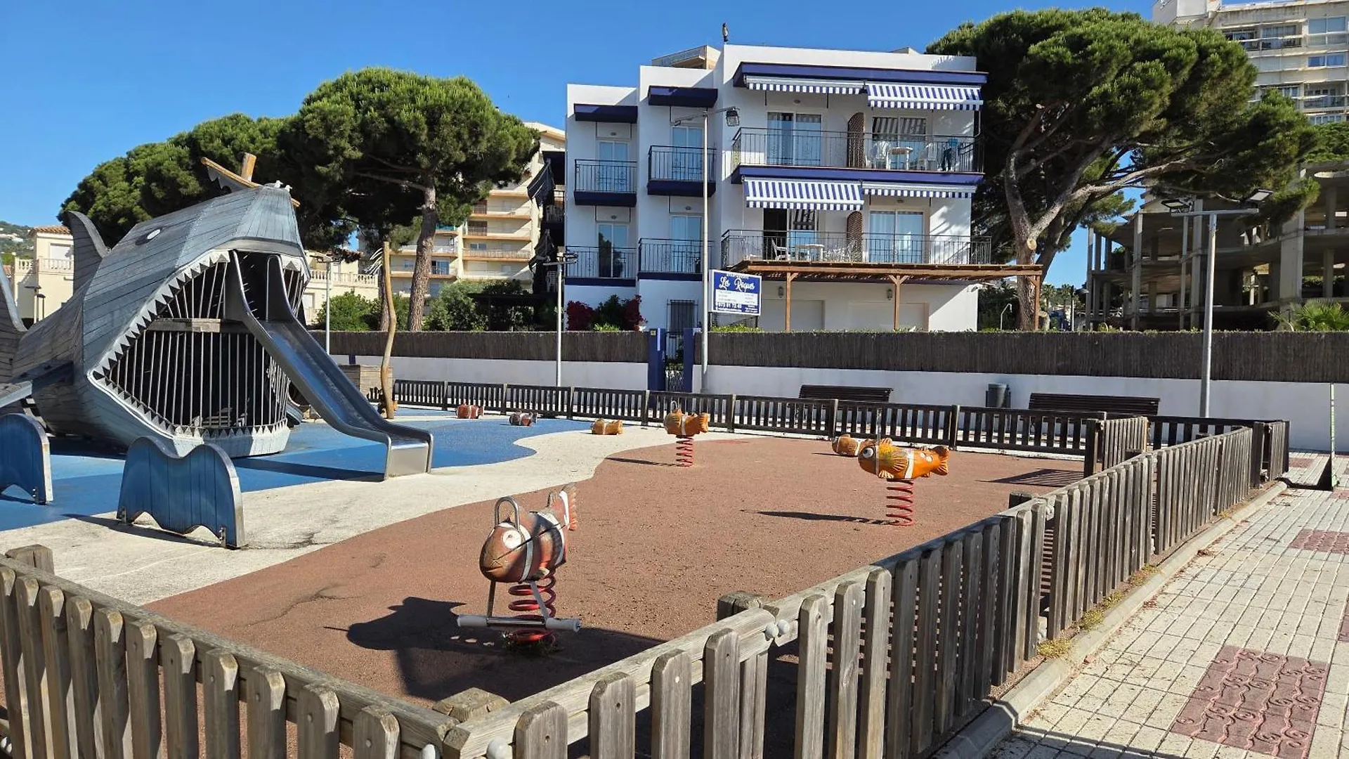 Apartaments Les Roques Platja d'Aro 0*,  İspanya